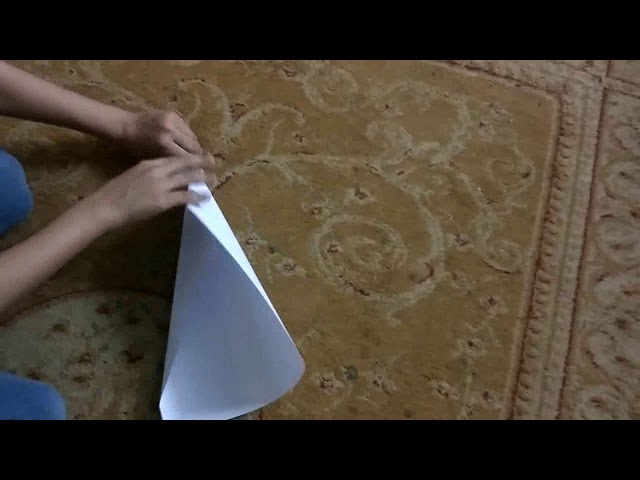 DIY Paper plane:How to Keep kids busy during COVID-19 lock down - English