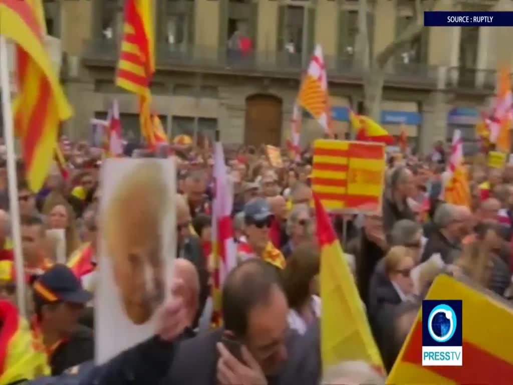 [05 March 2018] Spain\'s unity supporters demonstrate in Barcelona - English