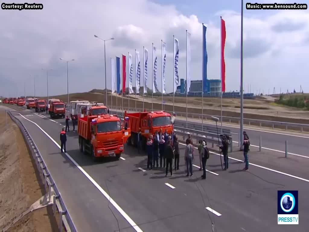 [16 May 2018] Putin inaugurates Russia’s bridge to Crimea with truck ride - English
