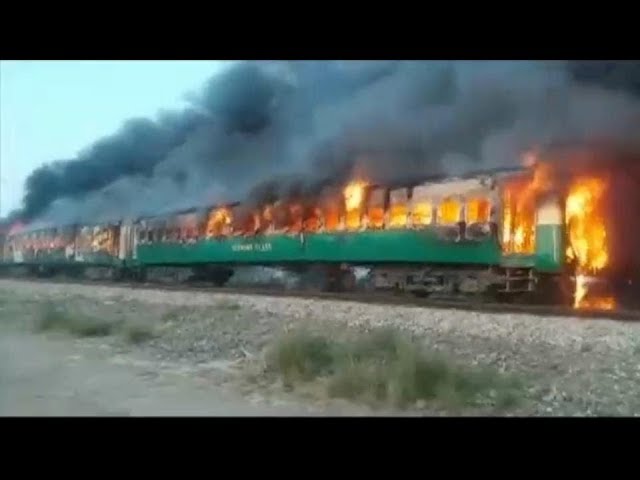 [31/10/19] At least 65 dead in Pakistan train fire - English
