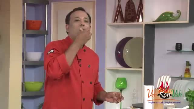 Egg Paratha - Baida Roti Vah chef - English