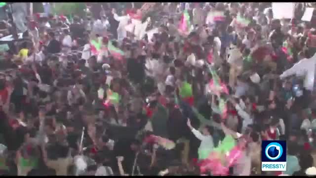  [25th April 2016] Pakistan opposition stage protest to seek PM ouster | Press TV English