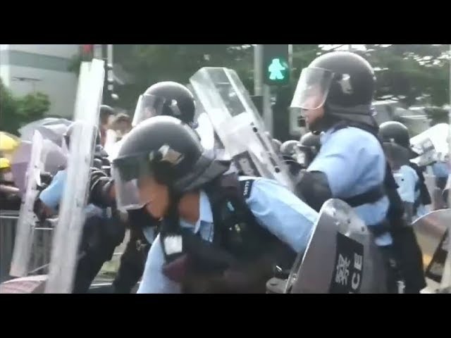 [2 July 2019] Hong Kong govt. slams parliament storming as extreme violence - English
