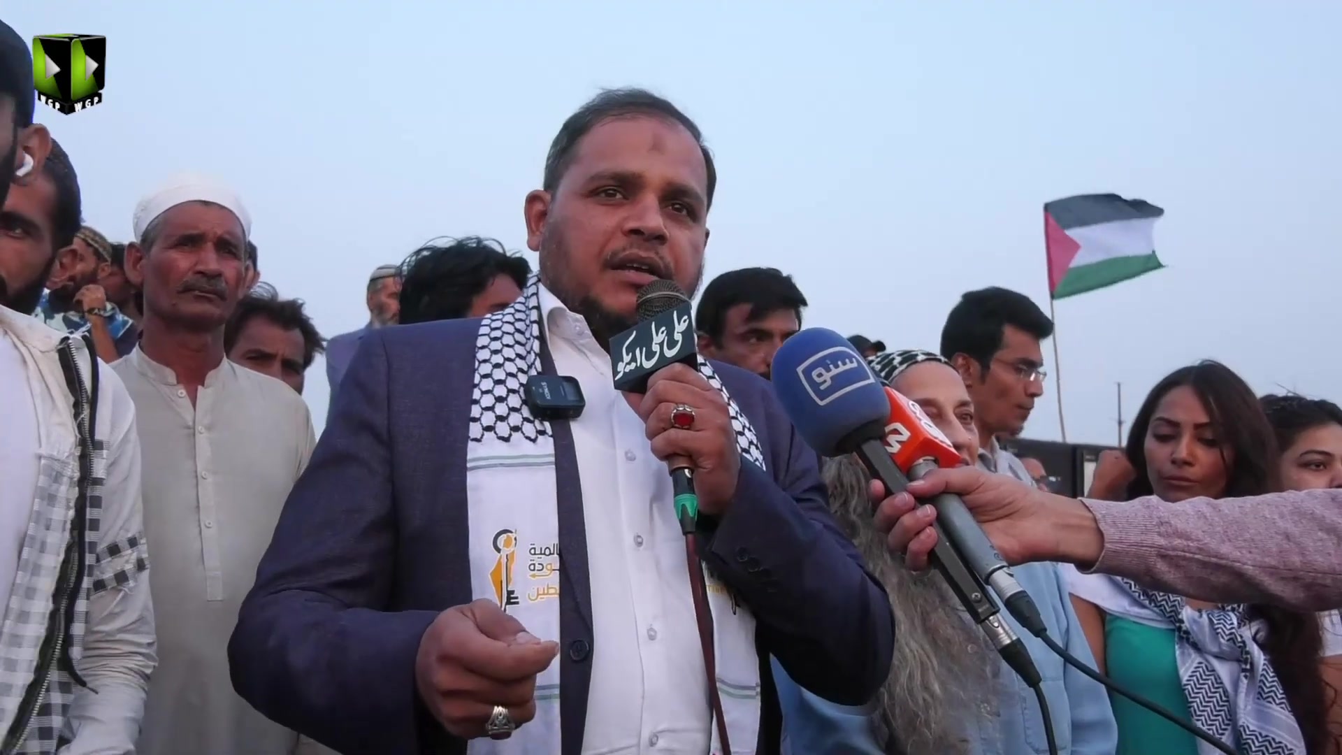 [Yakjehti e Palestine Protest] Seaview Clifton Karachi | Dr. Sabir Abu Maryam | 26 November 2023 | Urdu
