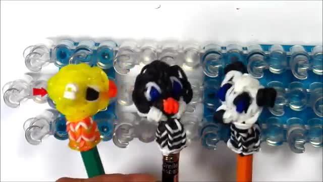  Loom Charms: Penguin PENCIL TOPPER Tutorial English