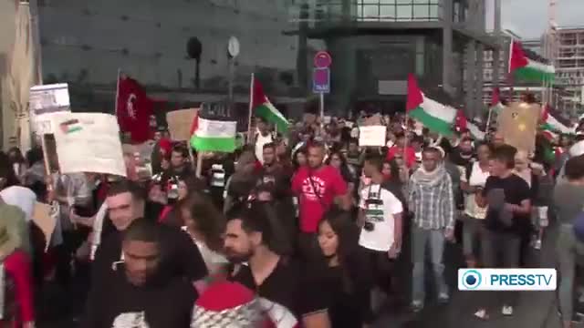 [10 Aug 2014] Thousands protest in Berlin against Israeli war in Gaza - English