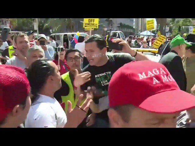 [17 March 2019] Scuffles erupt at Venezuela solidarity march in Los Angeles - English
