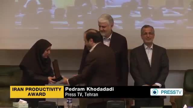 [21 May 2014] Iran Press TV receives national productivity award - English